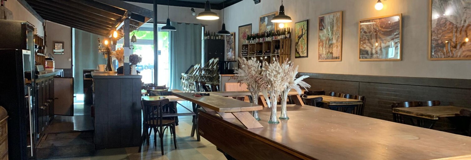 Commerce 5 Pièces 340 m² à vendre à Saint-Vivien-de-Médoc (33590)