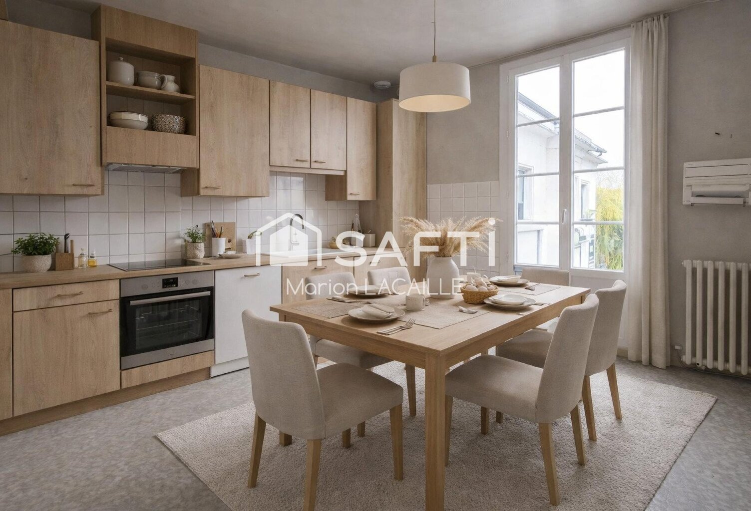 Maison de ville à renover de 140m2 au dessus d'un local de 50m2 — photo 1
