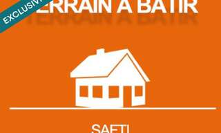 Terrain  1058 m² à vendre à Fréjus (83600)