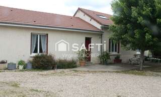 Maison 9 Pièces 250 m² à vendre à Vendat (03110)