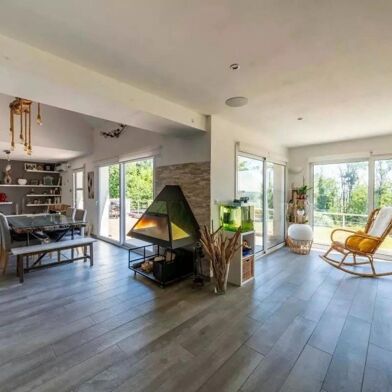 Maison 7 pièces 739000 €