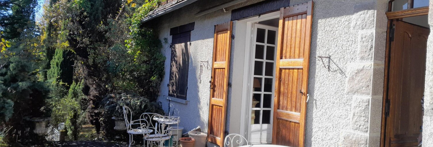 Maison 7 Pièces 175 m² à vendre à Vic-sur-Cère (15800)
