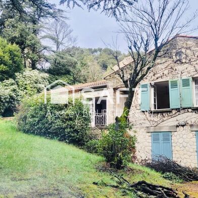 Maison 7 pièces 590000 €