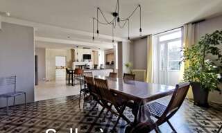 Maison 10 Pièces 325 m² à vendre à Laruscade (33620)