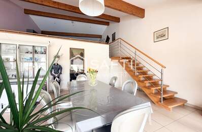 Maison 4 chambres avec piscine commerce à pied — photo du bien