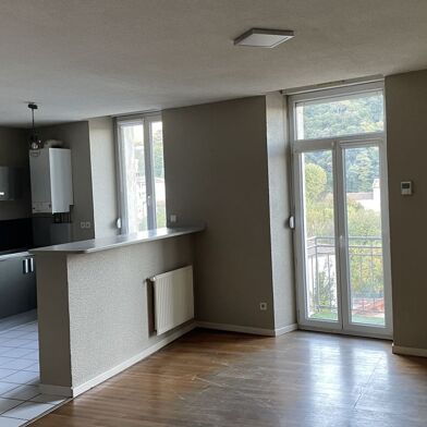 Appartement 3 pièces 580 €