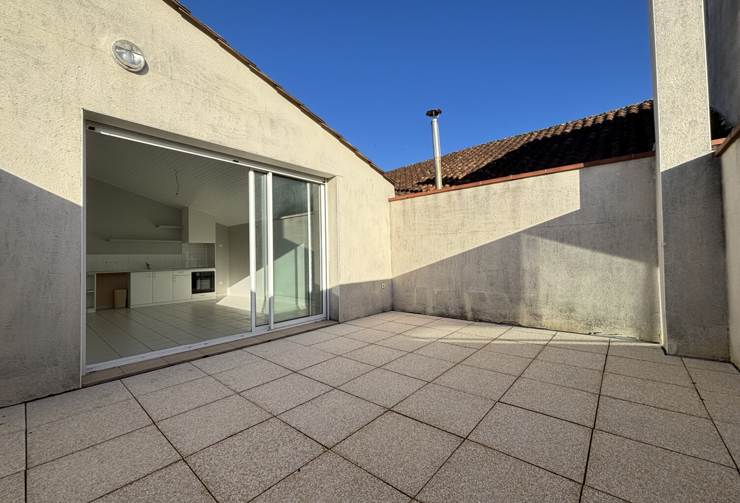 'EMMA' Appartement -2 chambres avec terrasse — photo 1