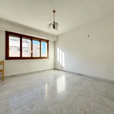 Appartement 1 pièces 159000 €