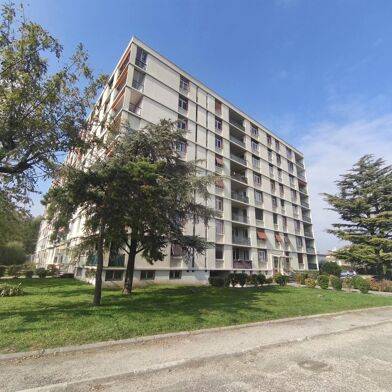 Appartement 5 pièces 189700 €