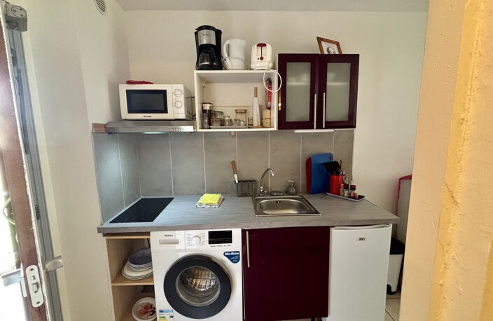 Studio meublé dans résidence avec piscine — photo 4