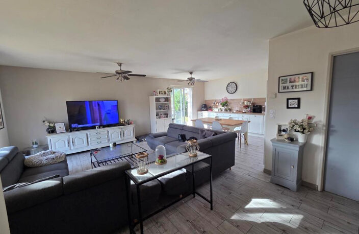 ST YZAN MAISON 3 CHAMBRES 96 m2 — photo 3