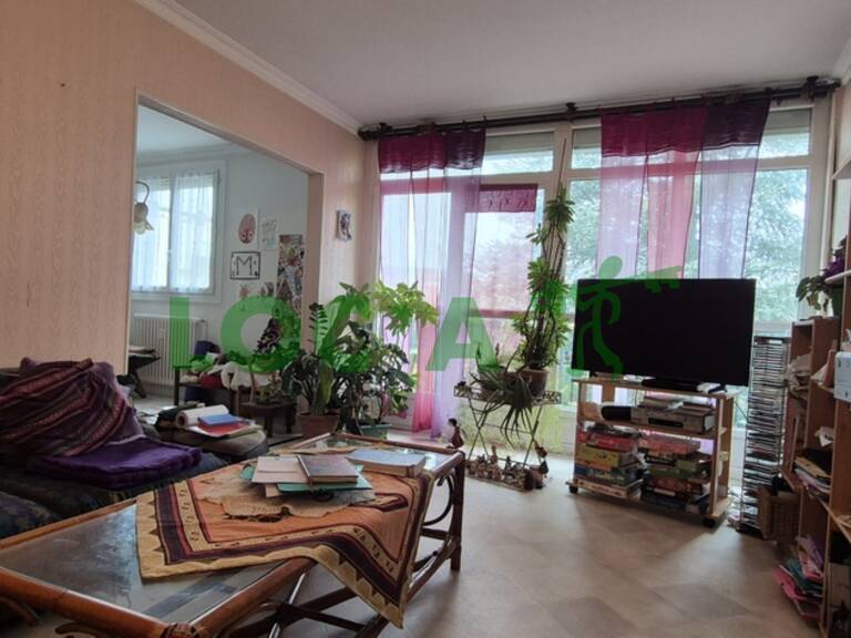 Appartement F4 de 74 m² — photo 1