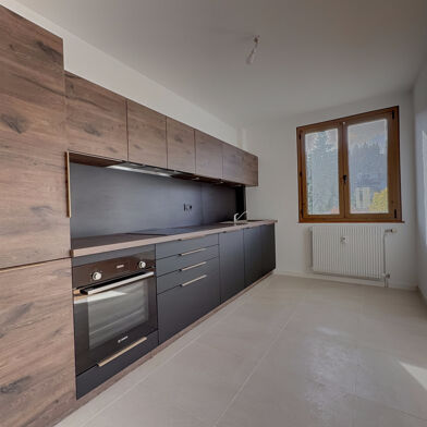 Appartement 3 pièces 205000 €