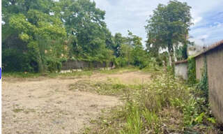 Terrain  911 m² à vendre à Champagne-au-Mont-d'Or (69410)