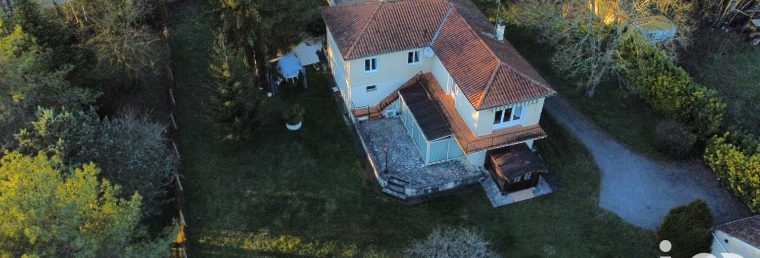 Maison 6 Pièces 144 m² à vendre à Saint-Amant-de-Boixe (16330)