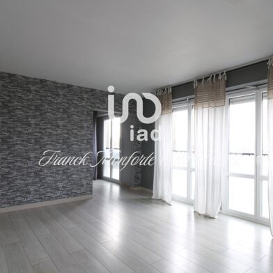 Appartement 4 pièces 102500 €