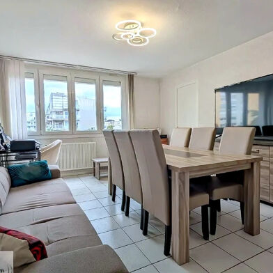 Appartement 3 pièces 74460 €