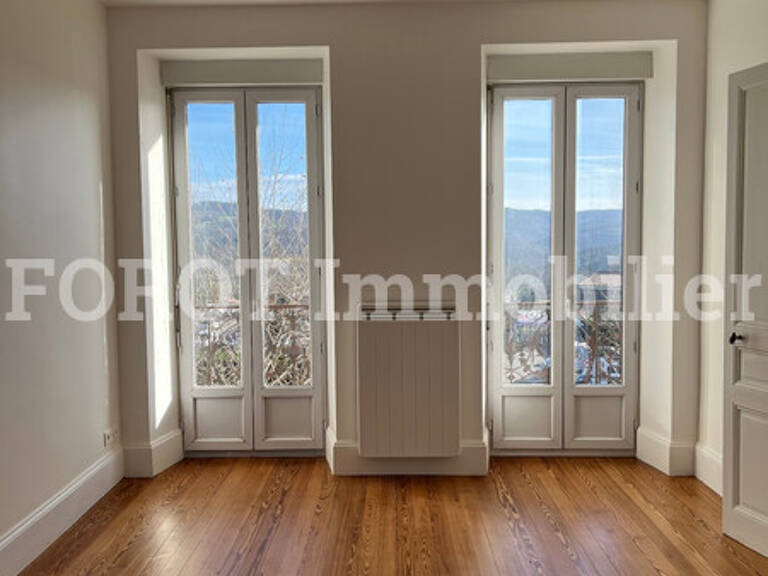 T4 — photo 1