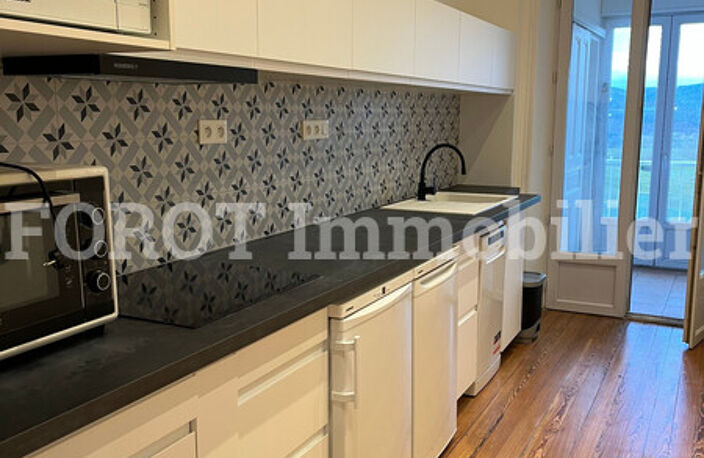 T4 — photo 3