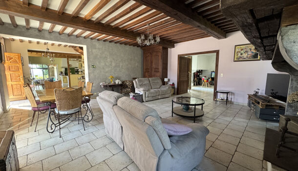 Propri&eacute;t&eacute; 6 pièces  à vendre Andoins 64420