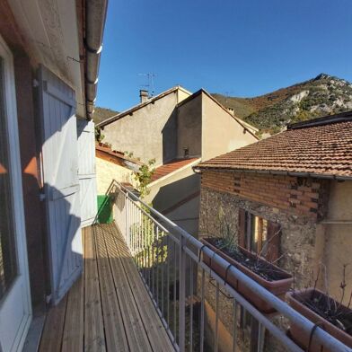 Appartement 3 pièces 640 €