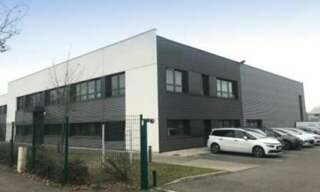 Bureau  435 m² à louer à Saint-Priest (69800)