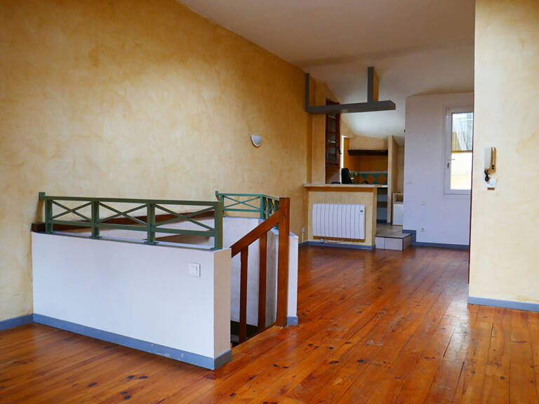 Rabastens - Appartement 3 pièces en duplex - 70 m² — photo 1