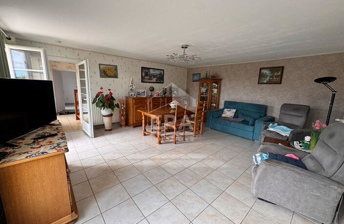 Maison Lansac 6 pièce(s) 178 m2 +  dépendances  avec jardin — photo 4