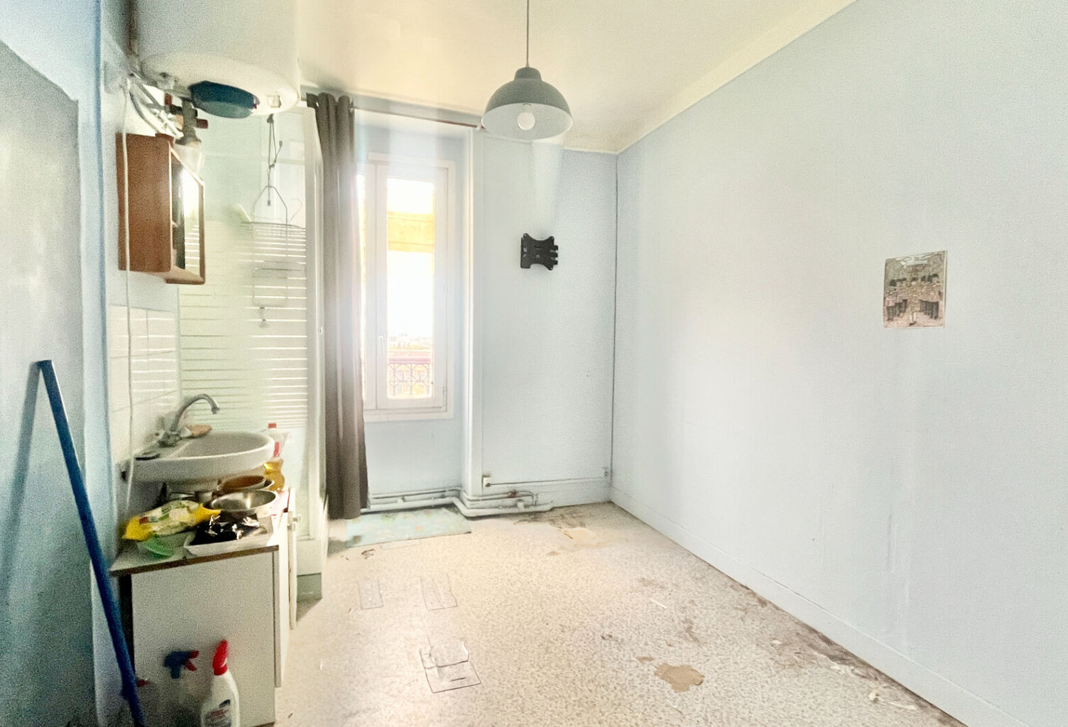 Studio 9 m² Buttes-Chaumont Paris 19 — photo 1