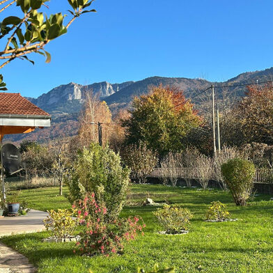 Maison 8 pièces 1316000 €