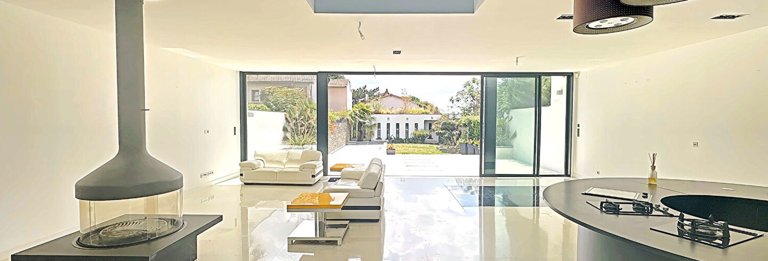 Maison 5 Pièces 327 m² à vendre à Toulouse (31500)