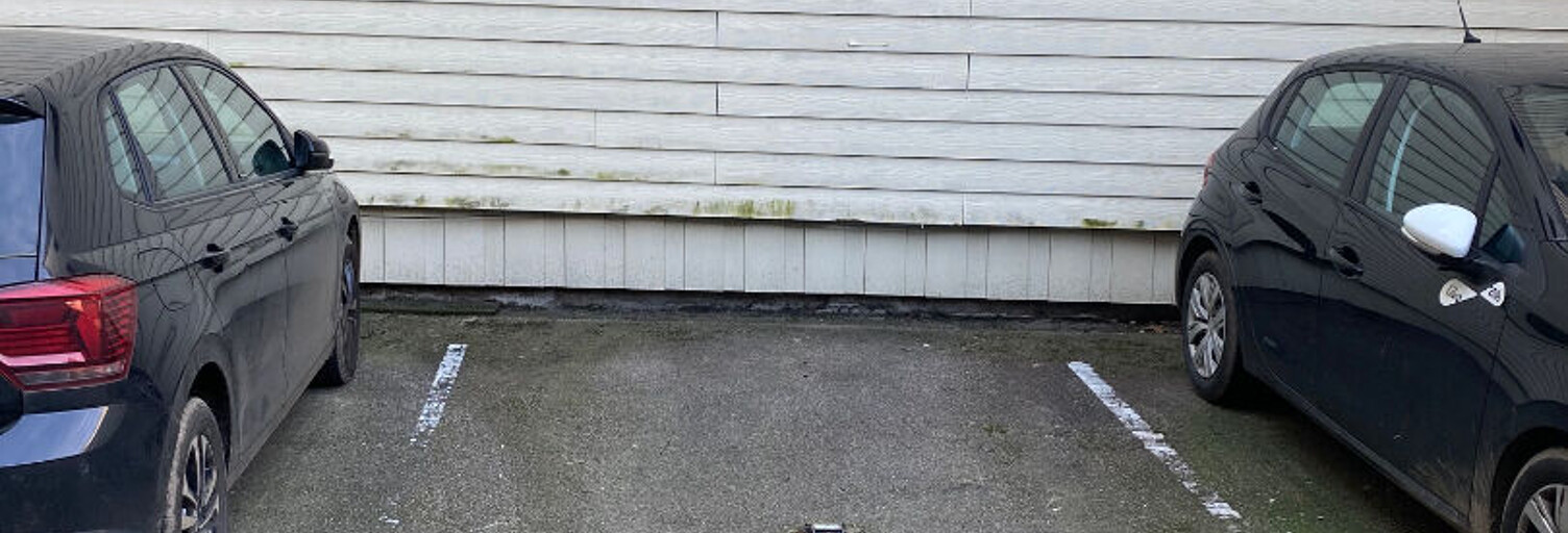 Garage   m² à louer à Rouen (76000)