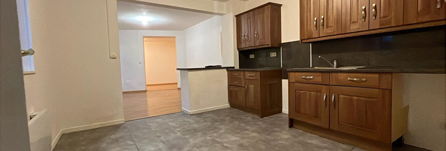 Appartement 5 Pièces 84 m² à louer à Val-de-Scie (76720)