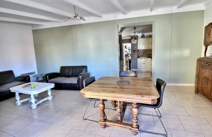 Marignane centre-Appartement 4 pièces d'une surface de 82m² avec terrasse. — photo 5