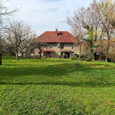 Maison 11 pièces 277000 €