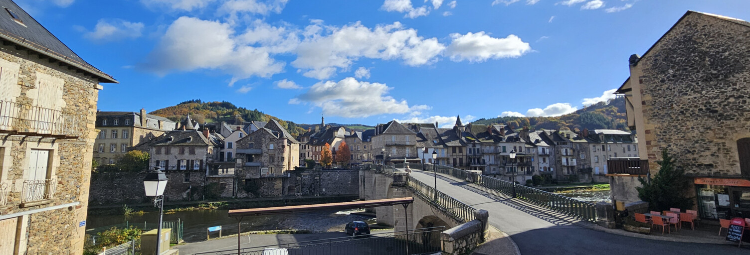 Maison 7 Pièces 133 m² à vendre à Saint Geniez d'Olt et d'Aubrac (12130)