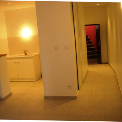 Appartement 3 pièces 678 €