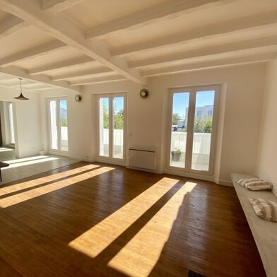 Appartement 4 pièces 337920 €