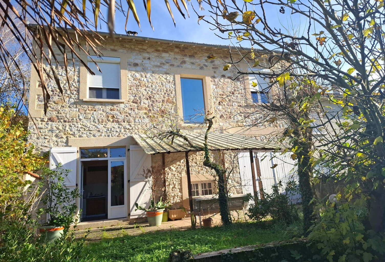 Maison très lumineuse avec jardin , "Tout à pied " — photo 1