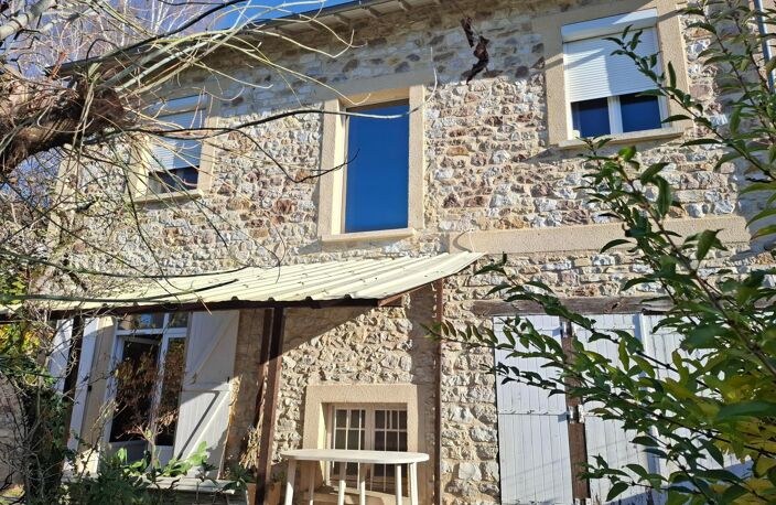 Maison très lumineuse avec jardin , "Tout à pied " — photo 3