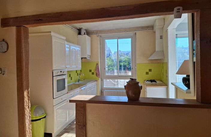 Maison très lumineuse avec jardin , "Tout à pied " — photo 5