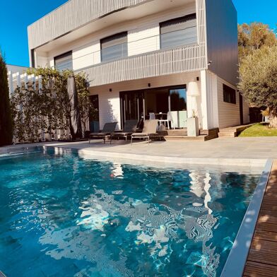 Maison 5 pièces 695000 €