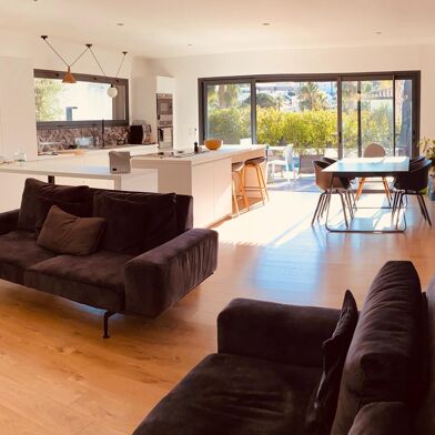 Maison 5 pièces 645000 €