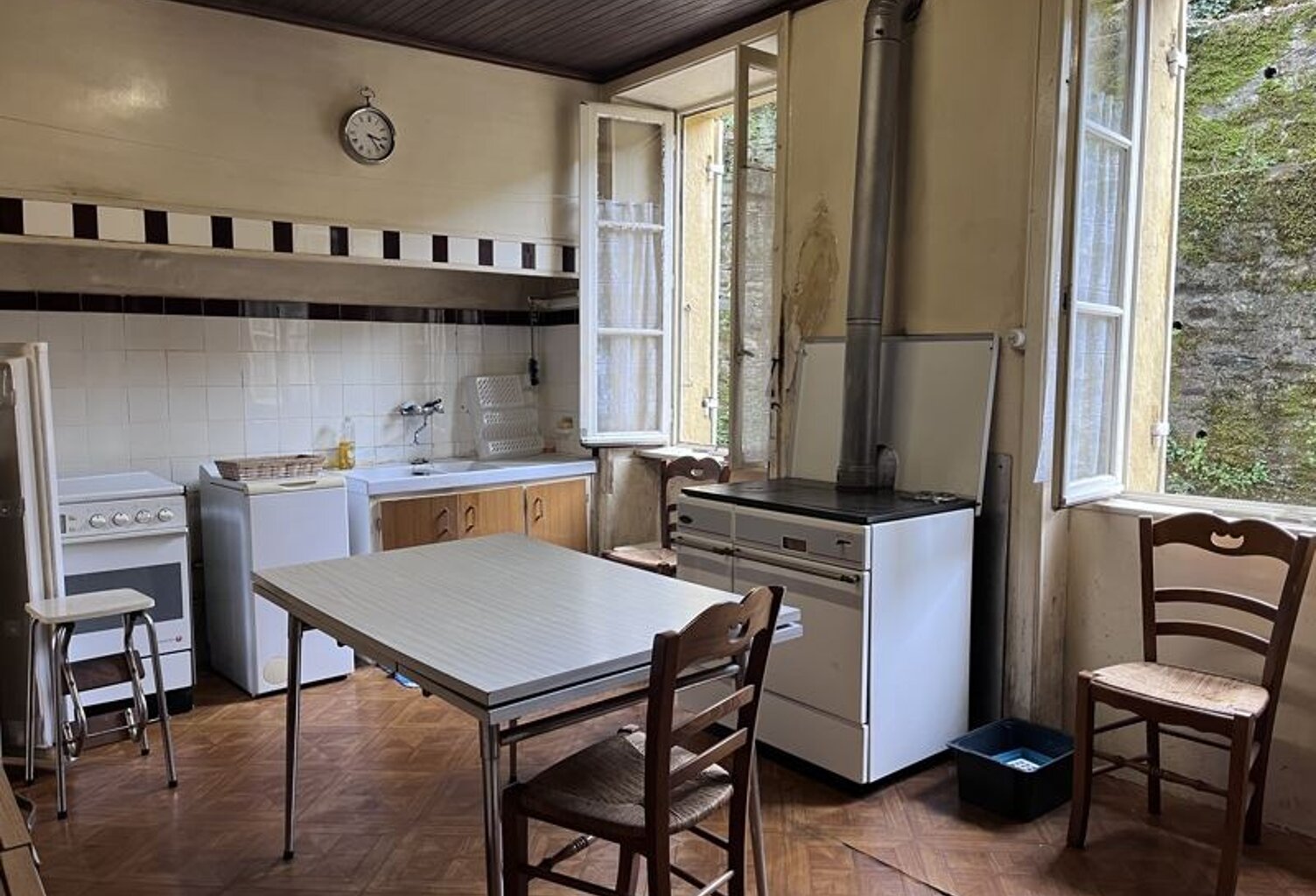 Maison de bourg de 8 pièces principales — photo 1