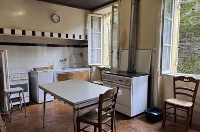 Maison 8 pièces 77400 €