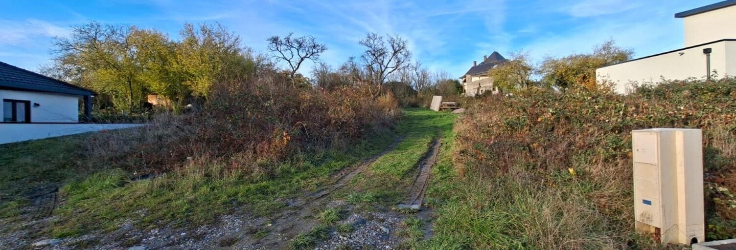 Terrain  853 m² à vendre à Créhange (57690)