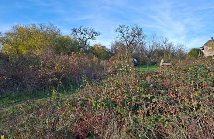 Calme, nature et qualité de vie : le terrain idéal pour votre futur projet ! — photo 4