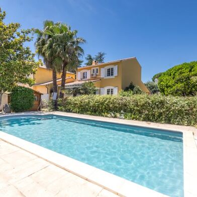 Maison 5 pièces 376000 €