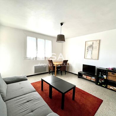 Appartement 3 pièces 220500 €