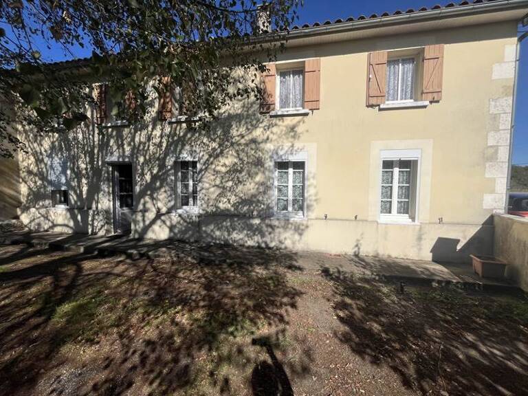 Ferme (tte) de 4 pièces principales — photo 1